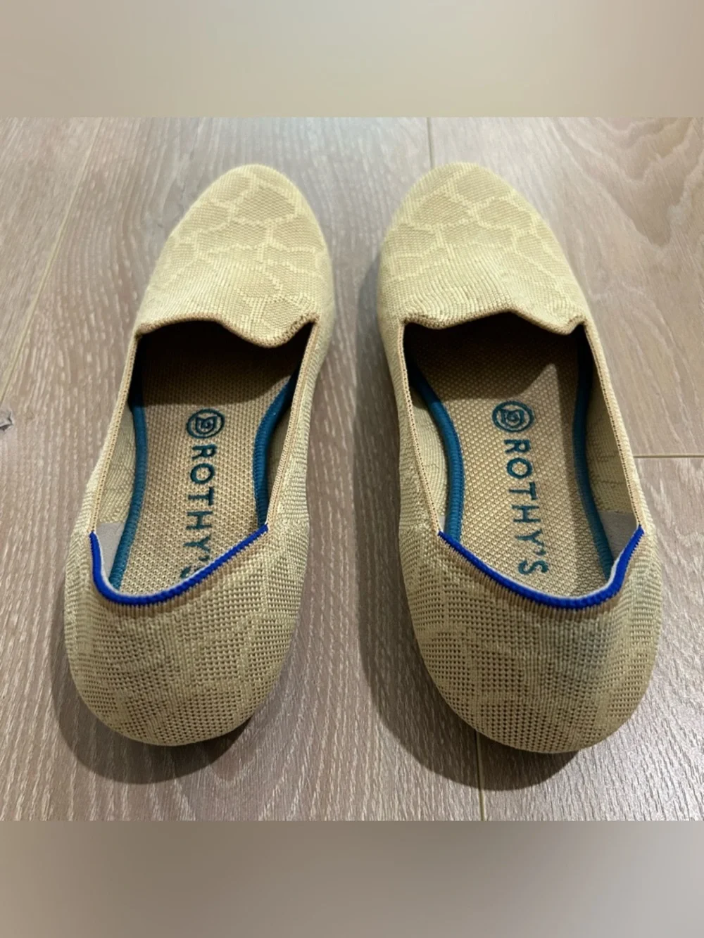 Rothy’s The Loafer Shoes Sahara Gold Giraffe Print Size Women’s 8.5 - Picture 6 of 11